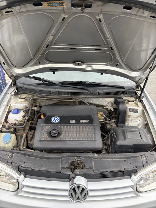 Golf 4 1.6 16V Benzina Hatchback