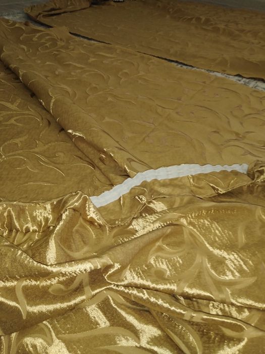 Продам шторы б/у