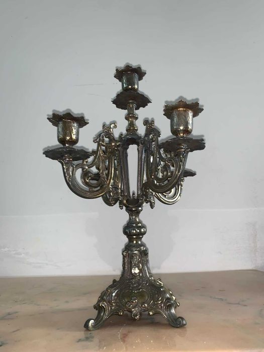 Sfejnic cu cinci pagare din bronz vintaje