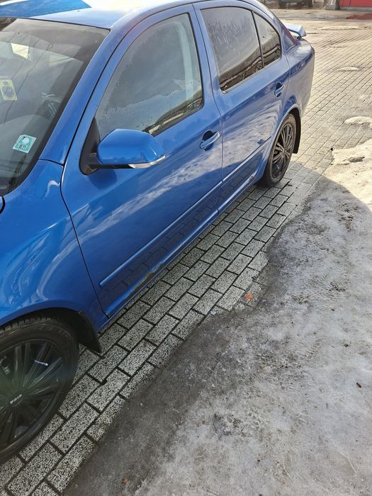 Skoda Octavia 2 .