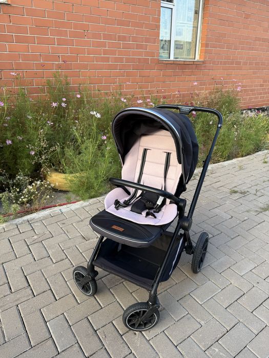 Продам коляску 2 в 1