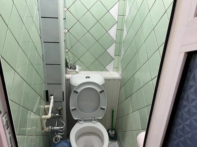 Квартира на Ц1-бибигон 2/6/9 общ пл 60м  с обстановкой