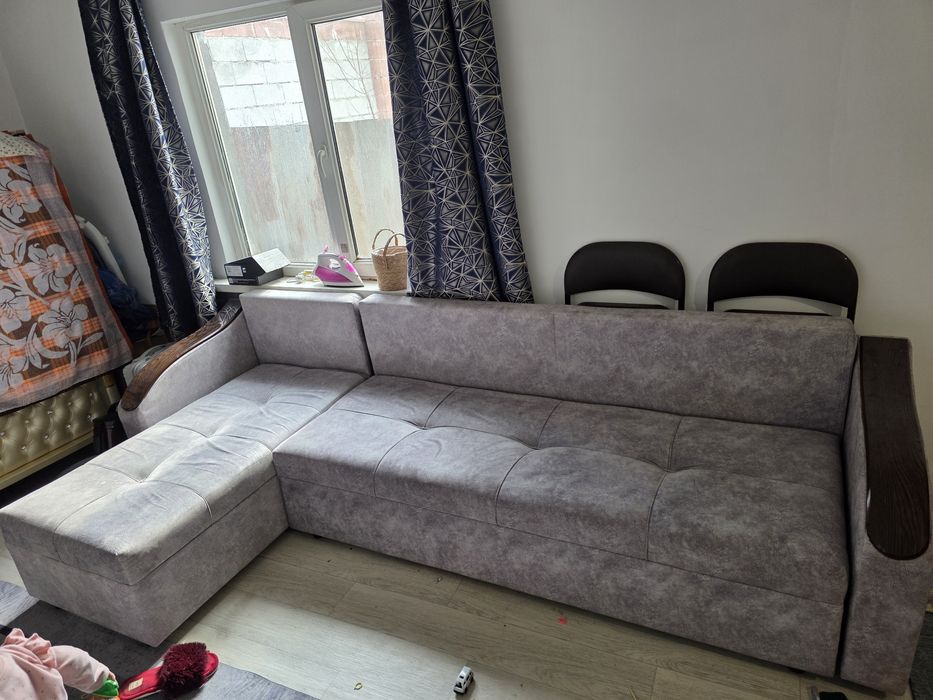 Диван конструктор и стулья