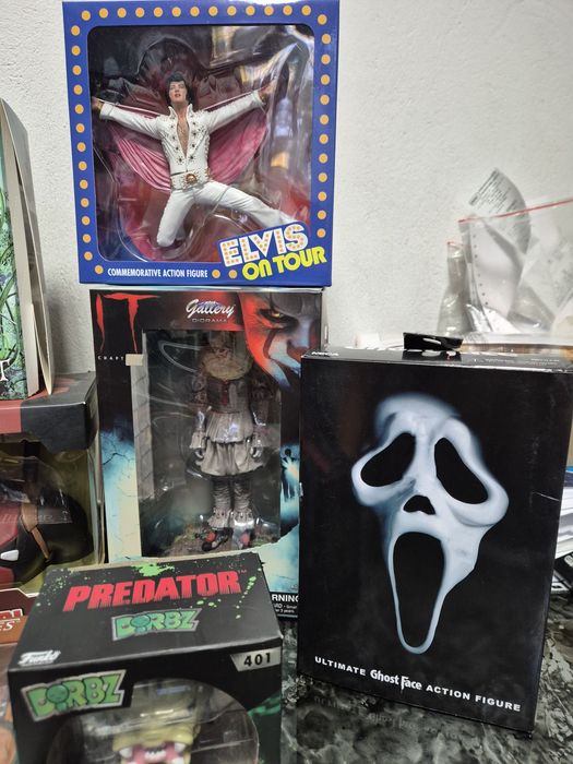 Екшън фигури колекция