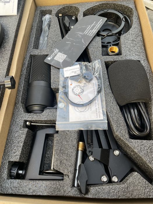 Микрофон студийный Figine T669