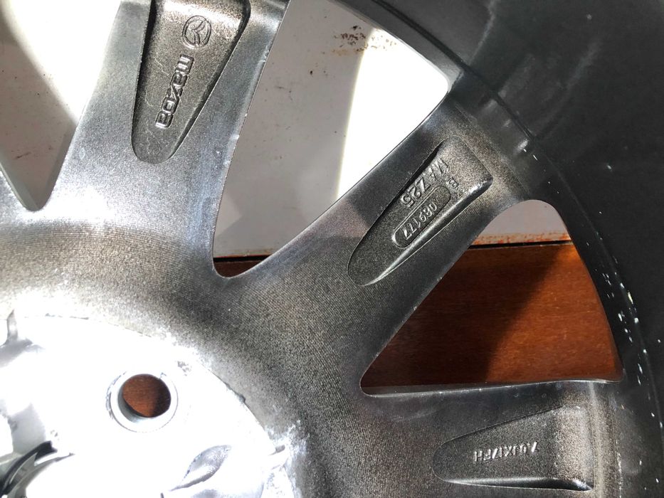 Оригинални Джанти с Гуми Mazda CX5/CX3-CX6  5x114.3 225/65/17