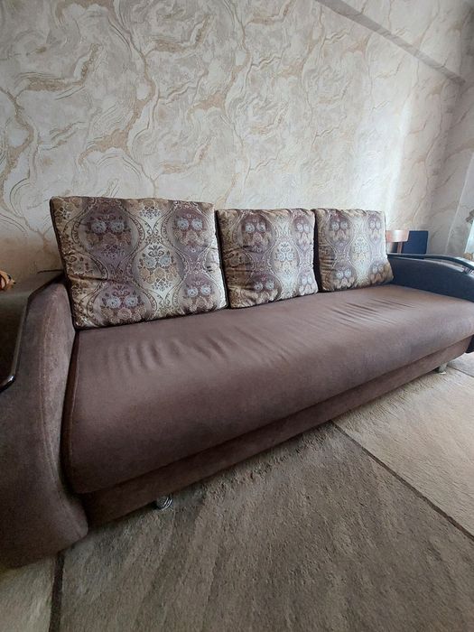 Диван мягкий раскладывающийся