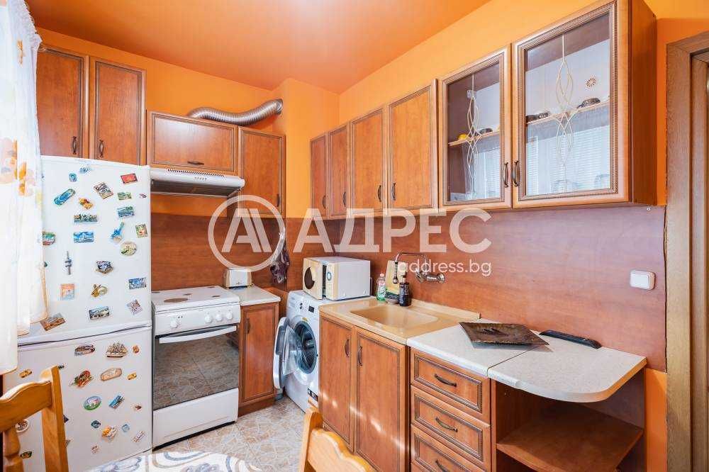 Само от АДРЕС! Тристаен апартамент, кв. Кайсиева градина, гр. Варна