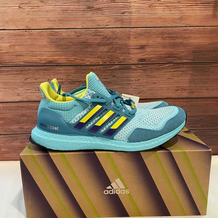 Оригинални дамски маратонки * ADIDAS ULTRABOOST DNA 5.0 *EU38 2/3