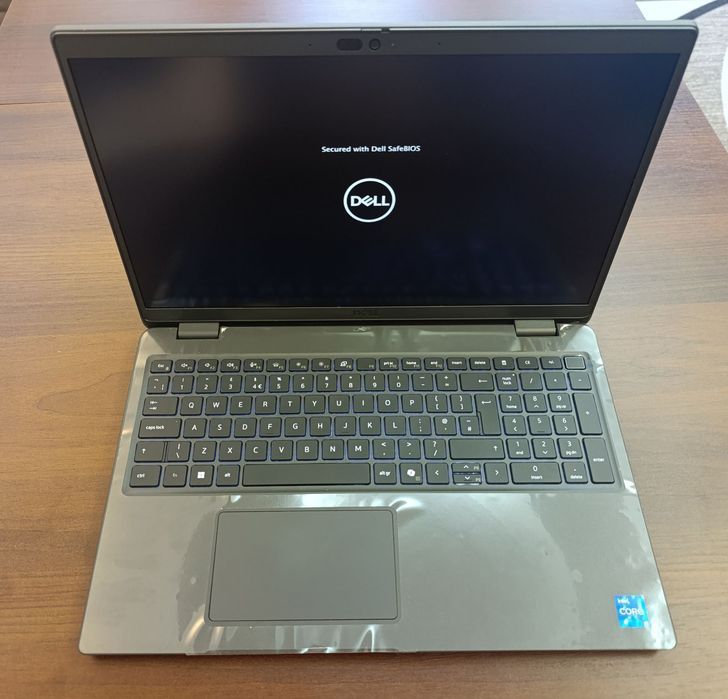 Dell Latitude 3550 / 16 GB / 512 GB  NVME SSD