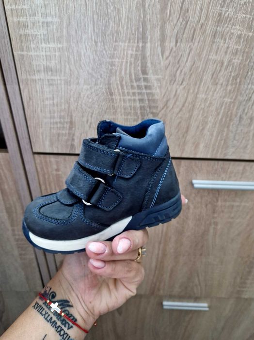 Детски боти за момче