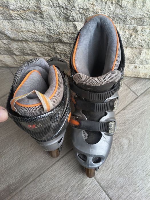 Vând role   DHS  sport mărimea 39.