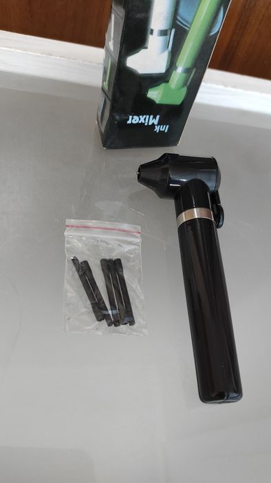 Миксер ручной для смешивания