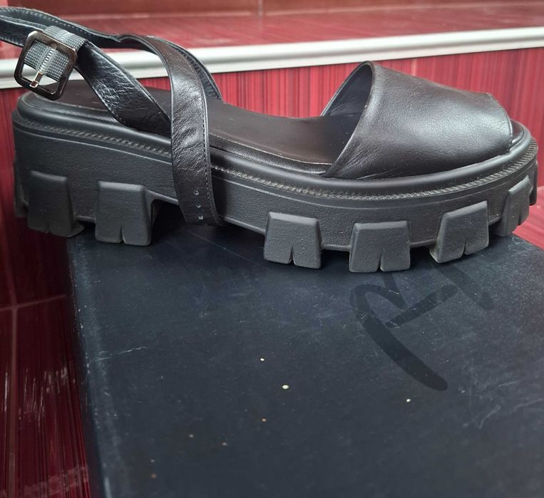 Сандали естествена кожа