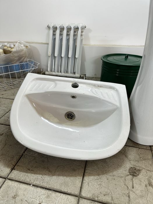 РАКОВИНА с пьедесталом