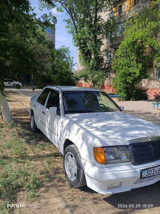 Продам Мерседес-Бенс 200