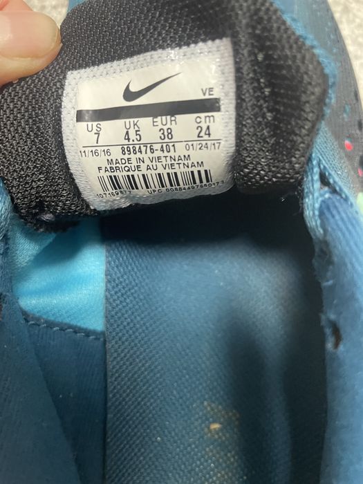 Дамски оригинални маратонки NIKE