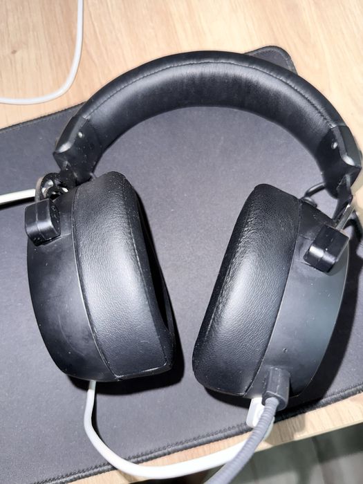 Vand mouse gaming si casti