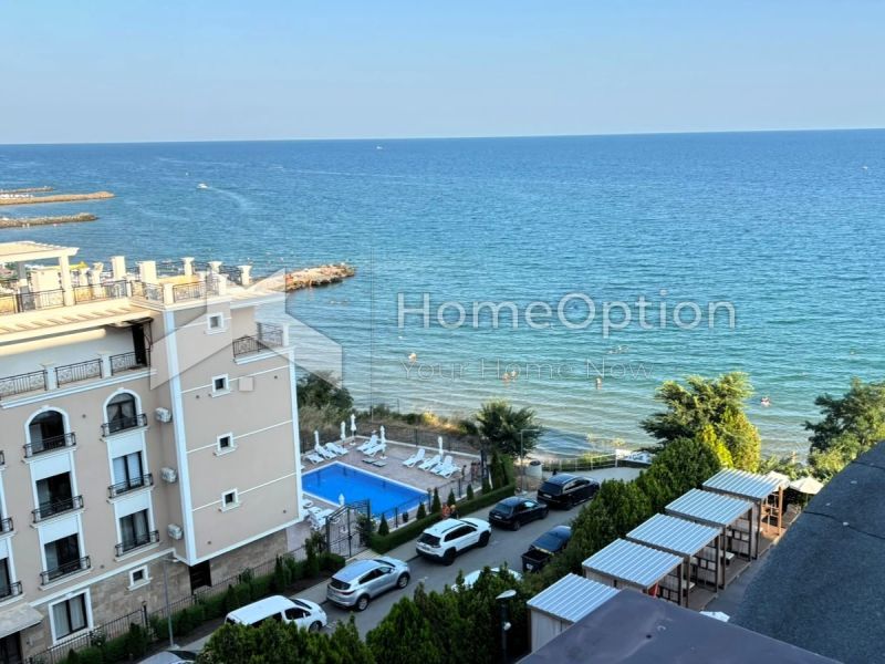 Продава се Едностаен апартамент в Свети Влас - 44 кв.м за 1569 €/кв.м - Снимка #1