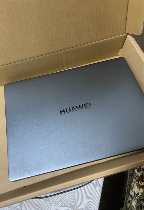 Huawei MateBook D14