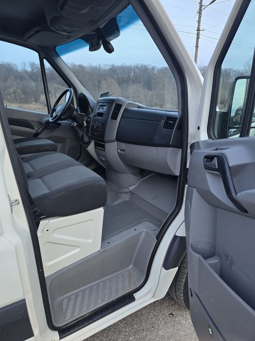 Volkswagen crafter 2.0 tdi L1H1 an 2016. 200000 km .import Germania