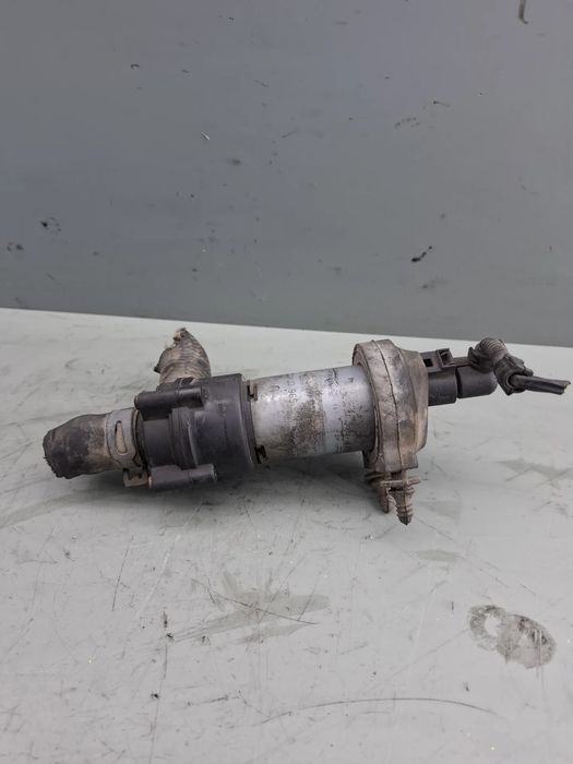 Pompa recirculare apa 1J0 965 561 A Volkswagen VW Sharan 1997
