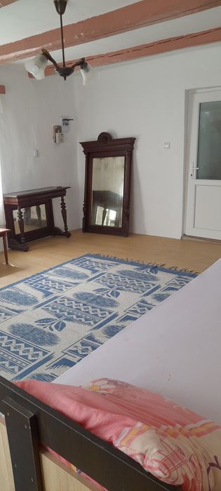 SUPEROFERTA!! Proprietar   vând, schimb cu garsoniera b casă în Bistrița
