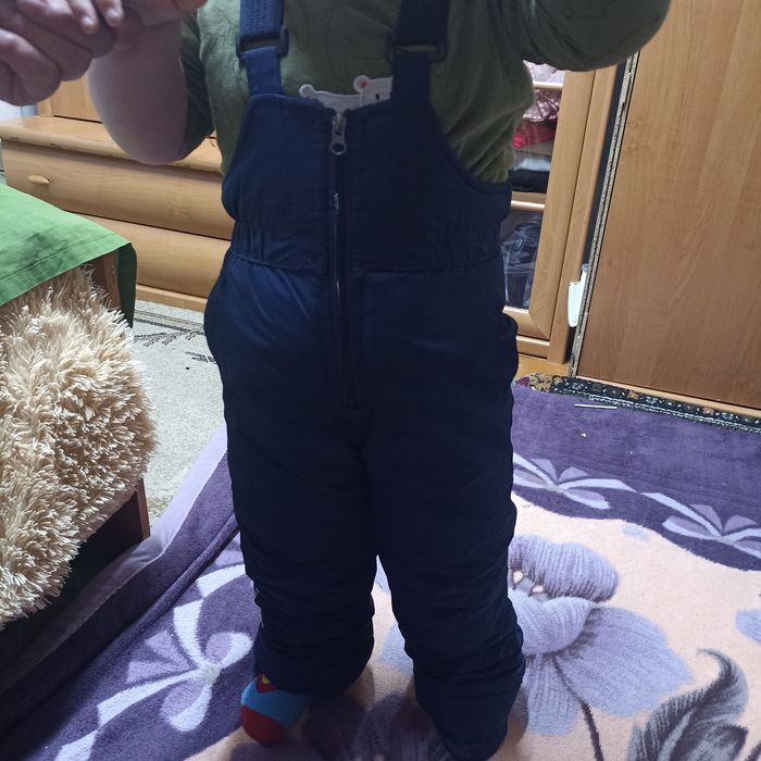 Продам комбинезон куртка