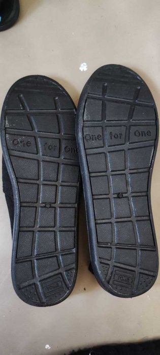 Тапочки тряпочные TOMS