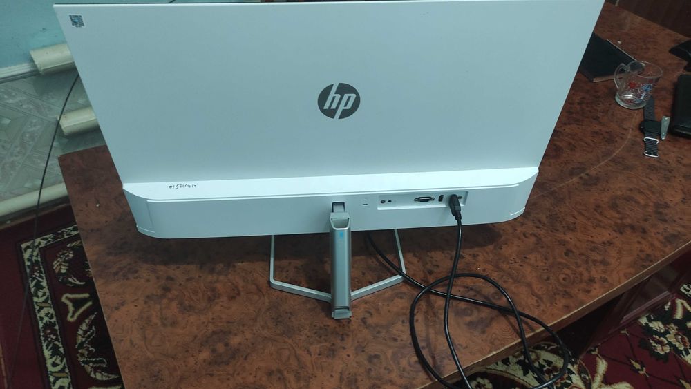 HP M27fw Yangi narxi kelishiladi oladiganlar telefon qilsin