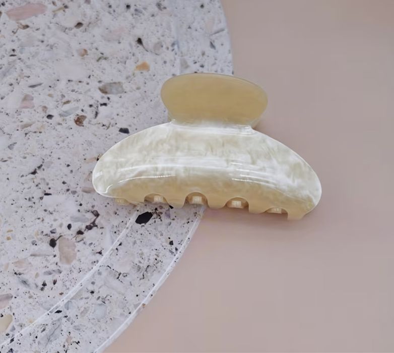 Аксессуары для девушек