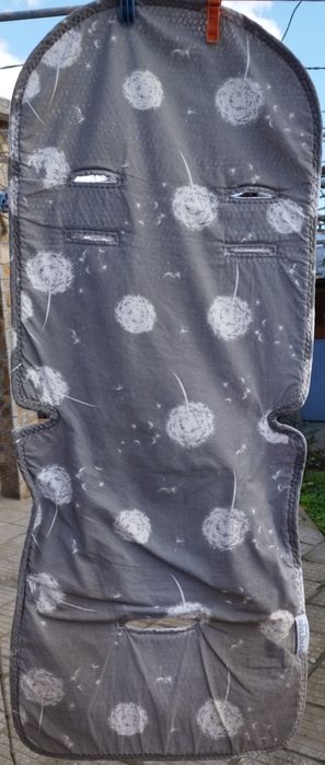 Универсална подложка против изпотяване за количка и стол за кола