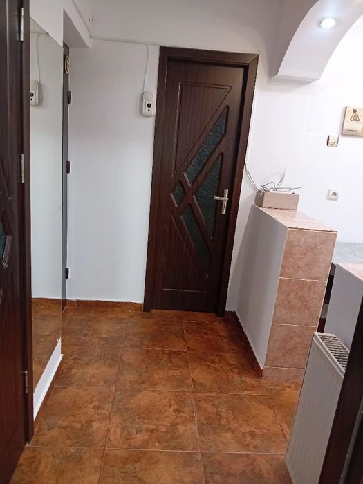 Ofer spre inchiriere garsoniera, amplasata in zona ultracentrala