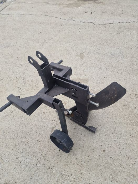 plug 1 una brazda cormoana trupita pentru tractor mic 12 - 18 cp