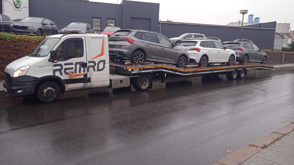 Transport auto intern si international