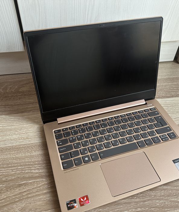 Лаптоп Lenovo ideapad 530s