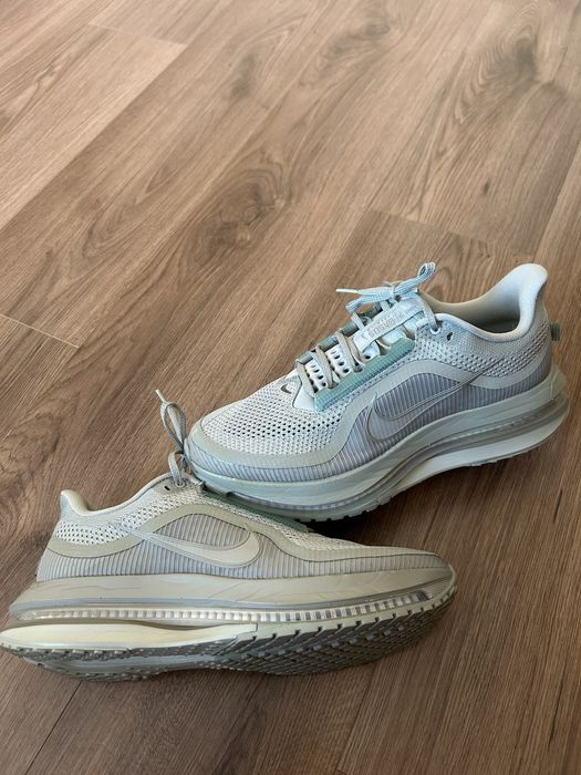 Nike pegasus premium