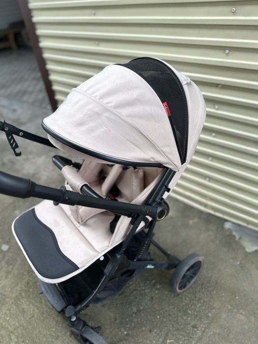 Продам прогулочную коляску Belecoo!