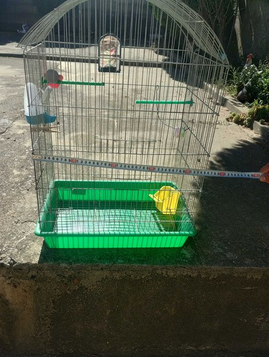 Клетка за папагали и птици