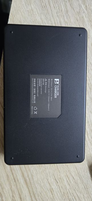 Аккумулятор FB LP-E17 для Canon + зарядное устройство USB