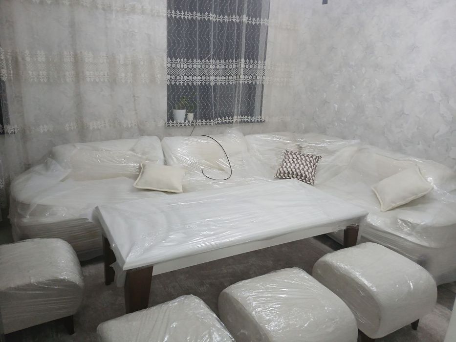 Мягкая мебель уголог для гостиной