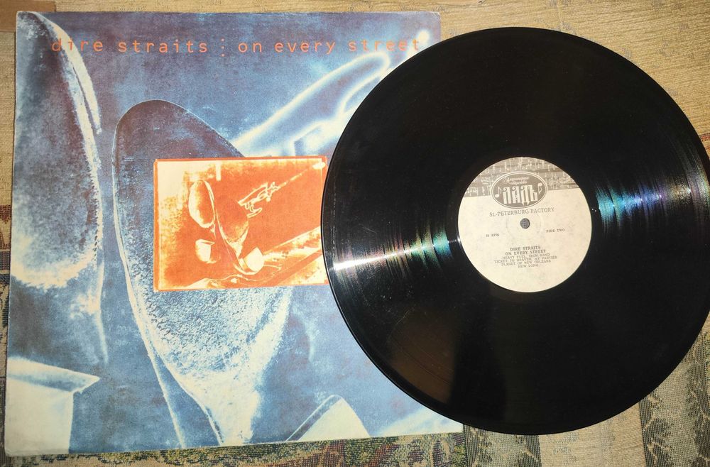 Виниловая пластинка Dire straits.