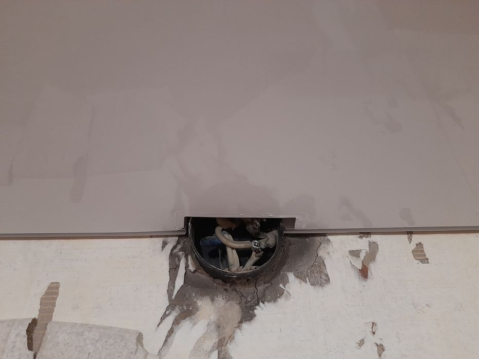 Качественные натяжные потолки!!!