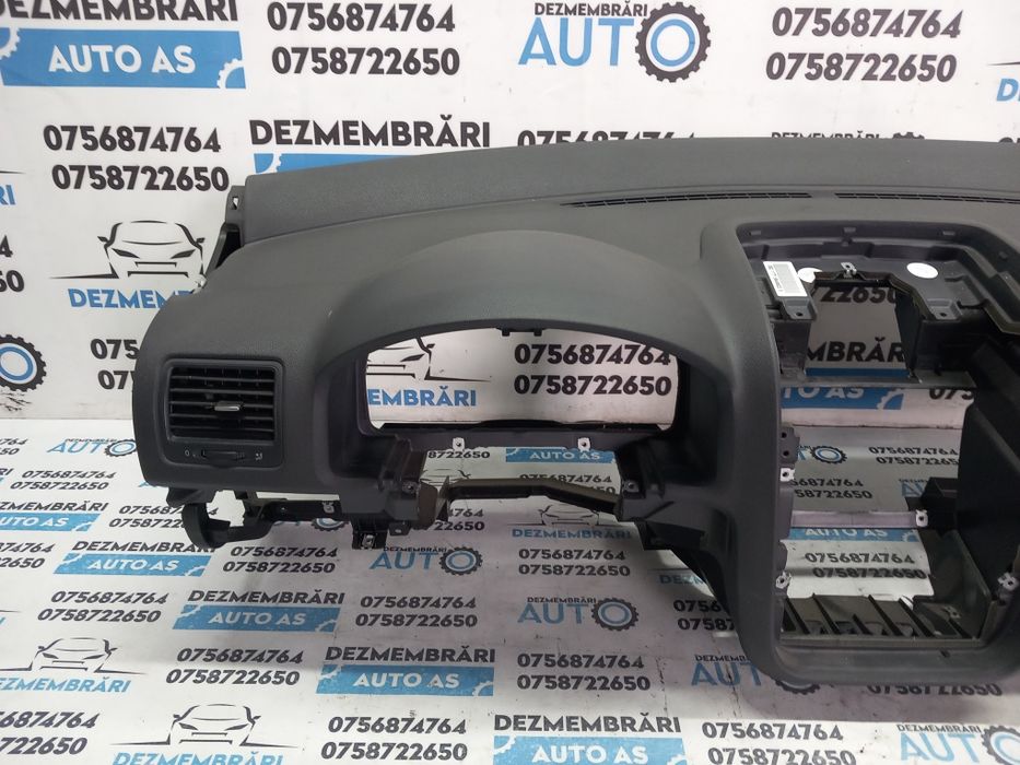 Plansa bord vw Golf 5 2006