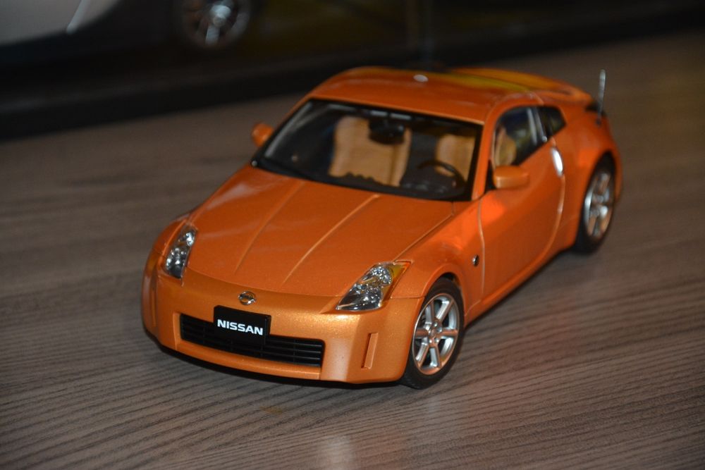 Macheta auto 1/18 Autoart , Nissan 350Z