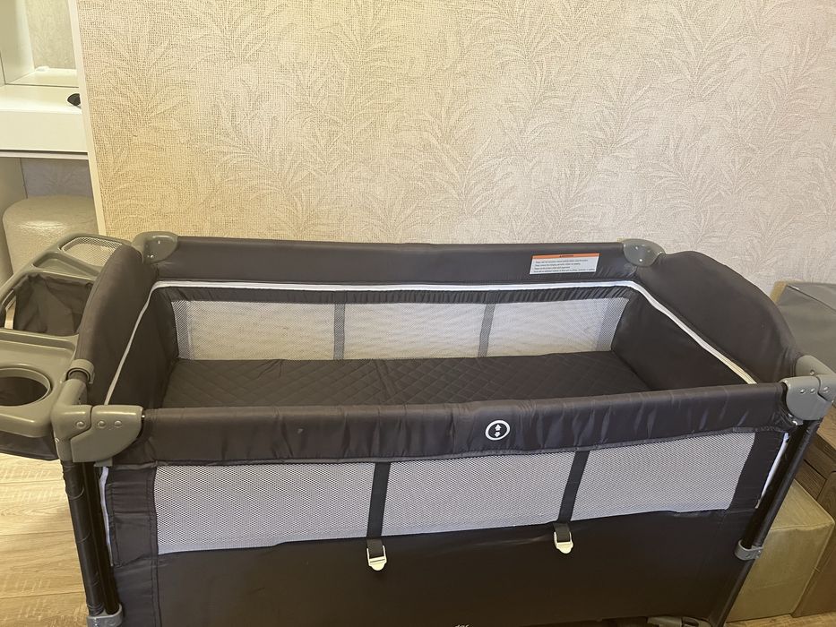 Детская кровать-манеж + матрас