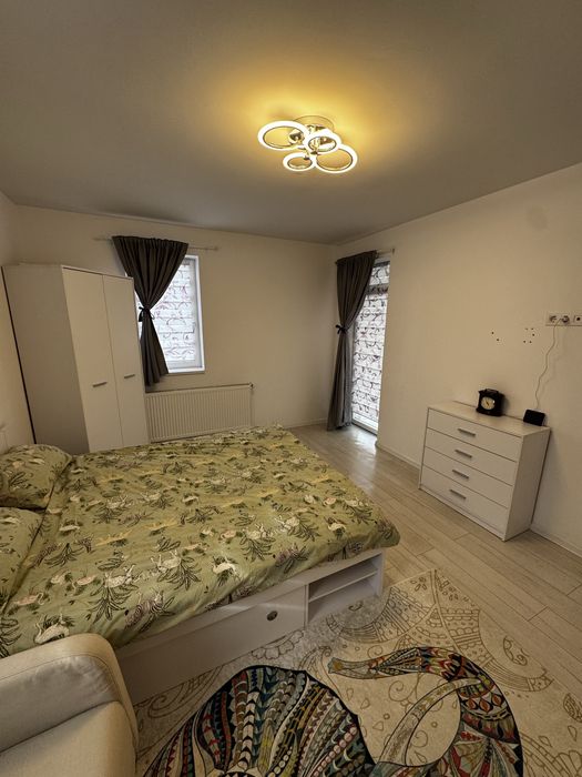 Garonieră Henri Coandă