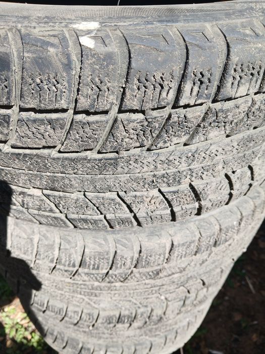 Шины бу Triangle 195/55 R15 лето продам!