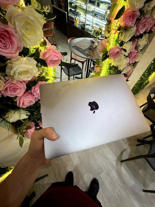 Macbookpro     I5.