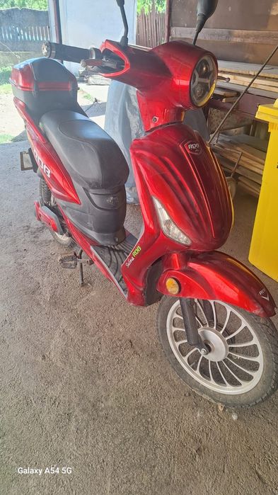 MOTOCICLU de vânzare